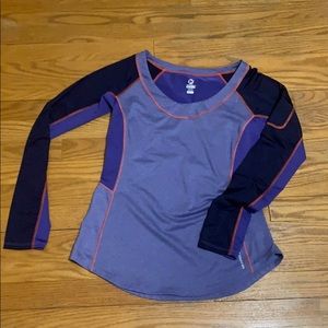 Merrell women’s athletic top